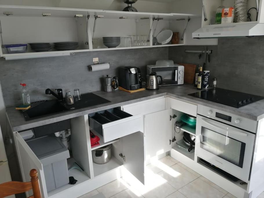 Appartement Aurore En Rez De Jardin Avec Parking Gratuit Vence Eksteriør bilde